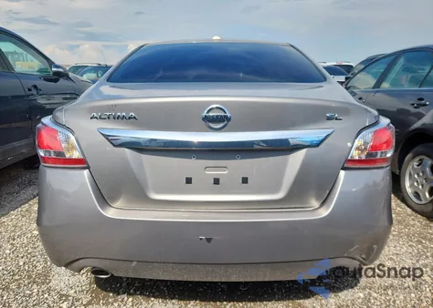 2015 Nissan Altima 2.5 from USA, damaged, VIN 1N4AL3AP7FC160124